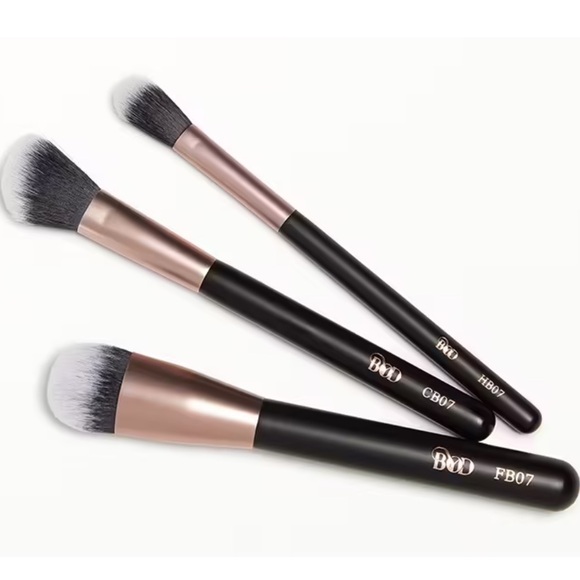 BYOD Other - BYOD 3-Piece Face Brush Set BRAND NEW/SEALED